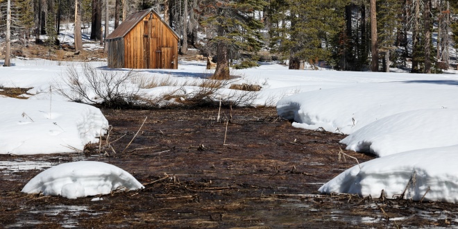 Mother Nature's mood swings wreaks havoc on snowpack